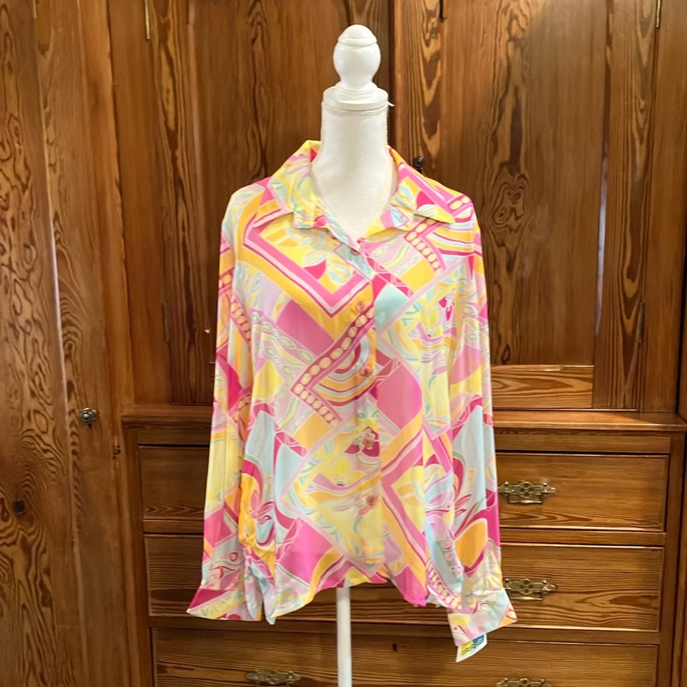 NWT SeaSuns pastel print top XL